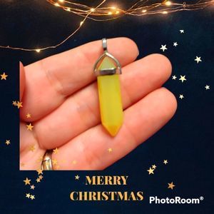 Rin's Unique Boutique - Calcite Gemstone Pendant - Necklace